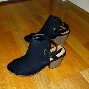 Black open toe heels